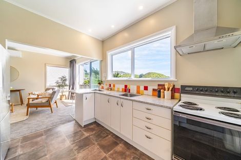 Photo of property in 140 Homebush Road, Khandallah, Wellington, 6035