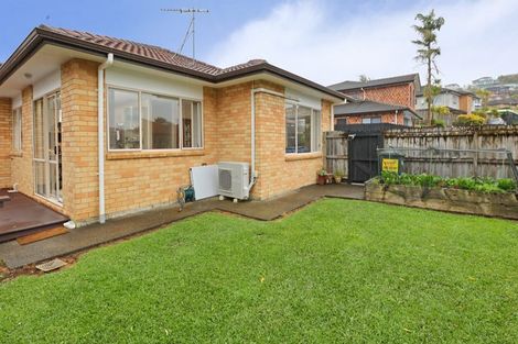 Photo of property in 80 San Marino Drive West, Henderson, Auckland, 0612