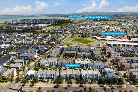 Photo of property in 53 Glidepath Road, Hobsonville, Auckland, 0616