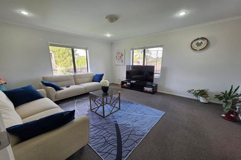 Photo of property in 4b Westglen Place, Ranui, Auckland, 0612