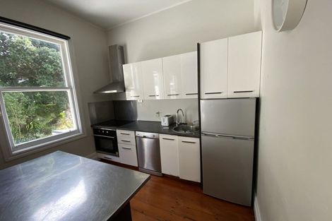 Photo of property in 8 Russell Terrace, Newtown, Wellington, 6021