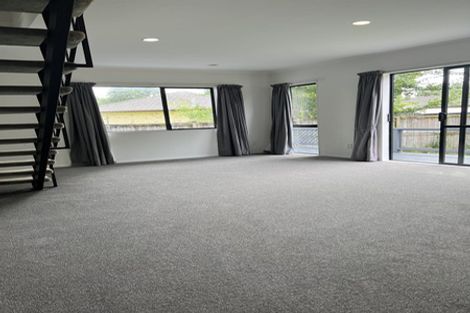 Photo of property in 1/109 Wattle Farm Road, Wattle Downs, Auckland, 2103