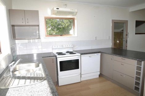 Photo of property in 16 Island View Terrace, Waikanae Beach, Waikanae, 5036