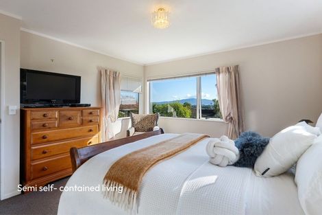 Photo of property in 103 Winara Avenue, Waikanae, 5036