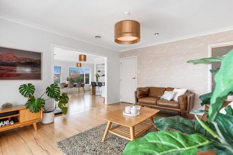 Photo of property in 129 Kings Avenue, Matua, Tauranga, 3110