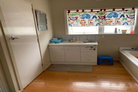 Photo of property in 3 Osprey Street, Pakuranga, Auckland, 2010