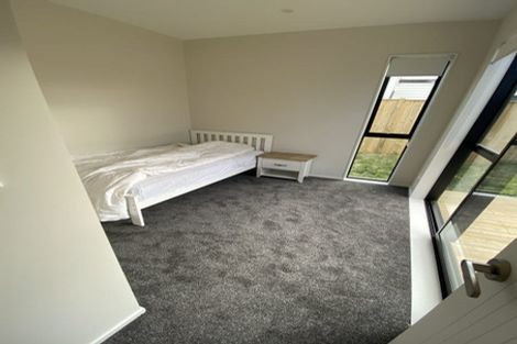 Photo of property in 32 Minhas Road, Papakura, 2110