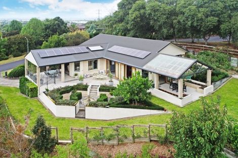 Photo of property in 148 Polo Prince Drive, Alfriston, Auckland, 2105