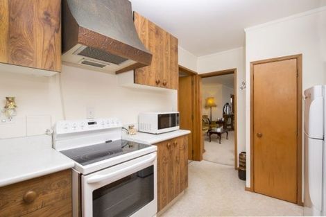 Photo of property in 2/3 Benygloe Place, Highland Park, Auckland, 2010