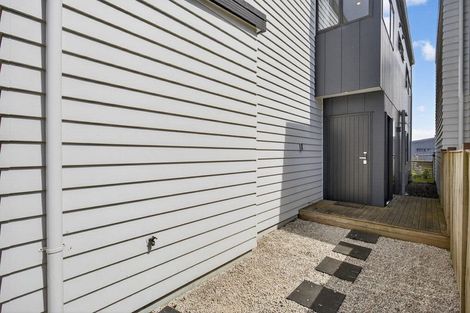 Photo of property in 46 Parahau Road, Papakura, 2110