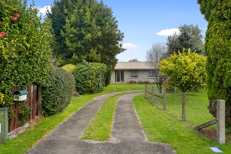 Photo of property in 3 Dickens Place, Leamington, Cambridge, 3432