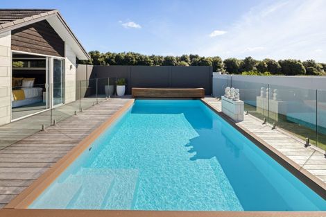 Photo of property in 19 Mike Smith Drive, Cambridge, 3434