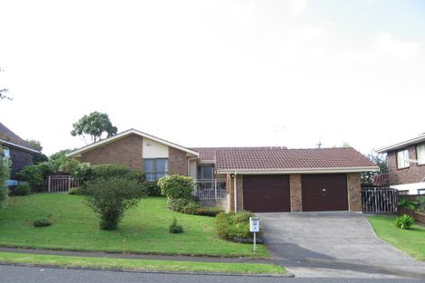 Photo of property in 20 Olena Avenue, Sunnyhills, Auckland, 2010