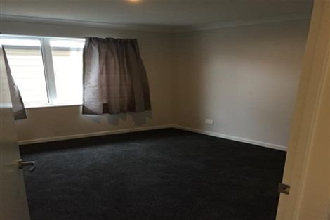 Photo of property in 140 Palmers Road, New Brighton, Christchurch, 8083