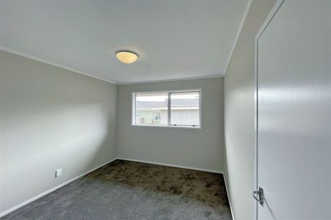 Photo of property in 2/82 Moore Street, Hillcrest, Auckland, 0627