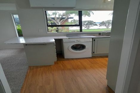 Photo of property in 1 Moana Terrace, Snells Beach, 0920
