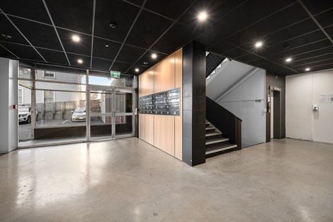 Photo of property in Quantum On Thorndon Quay, 3/163e Thorndon Quay, Pipitea, Wellington, 6011