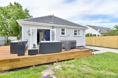 Photo of property in 28 Douglas Road, Amberley, 7410