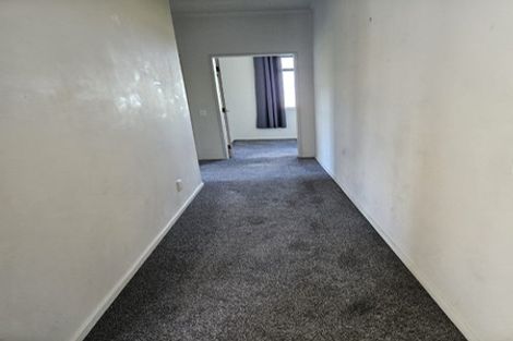 Photo of property in 564i Adelaide Road, Berhampore, Wellington, 6023