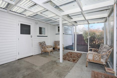 Photo of property in 49 Holland Crescent, Bulls, 4818