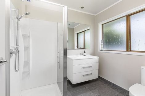 Photo of property in 47 Okura River Road, Okura, Albany, 0792