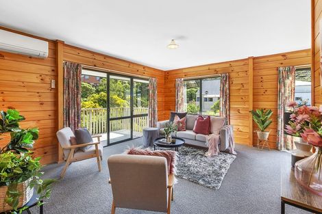 Photo of property in 37a Thornley Street, Titahi Bay, Porirua, 5022