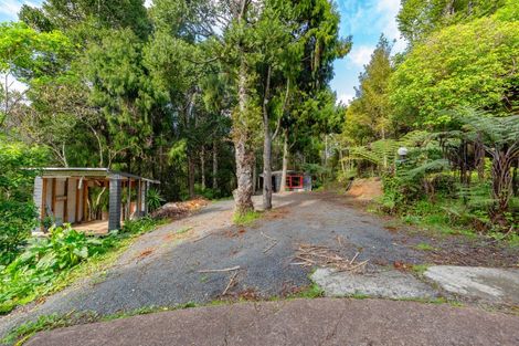 Photo of property in 14 Te Aute Ridge Road, Waitakere, Henderson, 0781