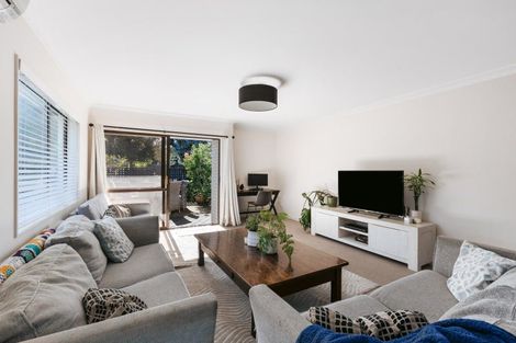 Photo of property in 44 Te Ngaio Road, Mount Maunganui, 3116