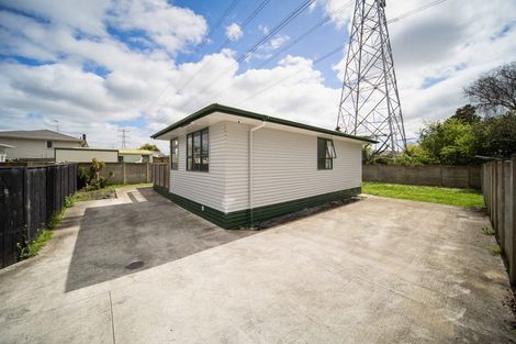 Photo of property in 12a Everitt Road, Otara, Auckland, 2023