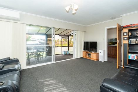 Photo of property in 65 Deanwell Avenue, Melville, Hamilton, 3206
