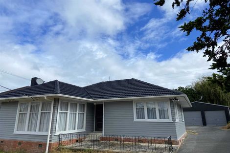 Photo of property in 7 Cornwall Street, Te Atatu South, Auckland, 0610