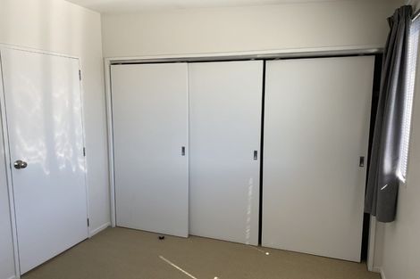 Photo of property in 433a West Coast Road, Glen Eden, Auckland, 0602