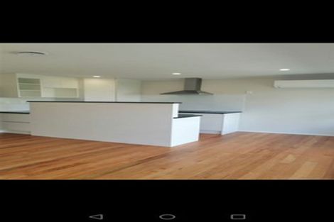 Photo of property in 5/8 Tawera Road, Greenlane, Auckland, 1051