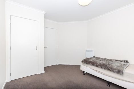 Photo of property in 1 Chiefs Court, Hamilton East, Hamilton, 3216