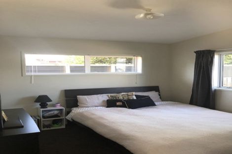 Photo of property in 38 Oxford Street, Fairfield, Hamilton, 3214