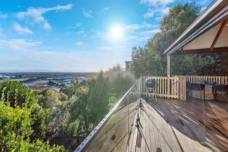 Photo of property in 1/8 Hobday Lane, Mount Pleasant, Christchurch, 8081