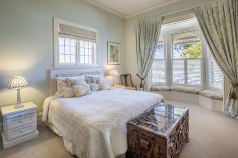 Photo of property in 11 Rattray Street, Devonport, Auckland, 0624