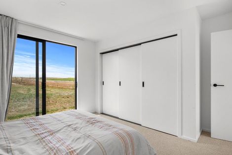 Photo of property in 20 Golden Heights Road, Springvale, Alexandra, 9393