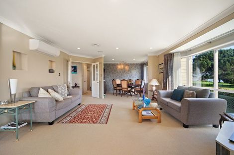 Photo of property in 11 Charles Miller Court, Clarks Beach, 2122
