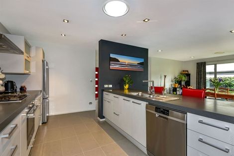 Photo of property in 35 Reka Street, Parklands, Christchurch, 8083