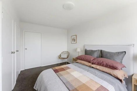 Photo of property in 19 Pukeori Street, Marfell, New Plymouth, 4310