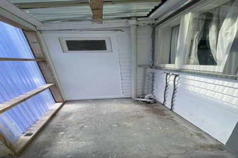 Photo of property in 1 Winchester Street, Levin, 5510