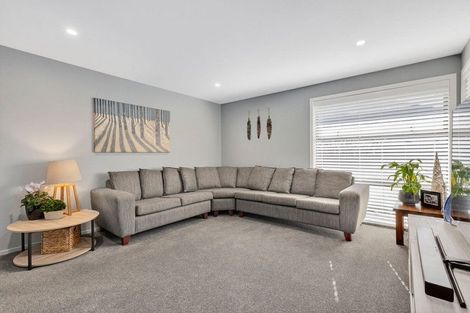 Photo of property in 14 Webber Street, Cambridge, 3434