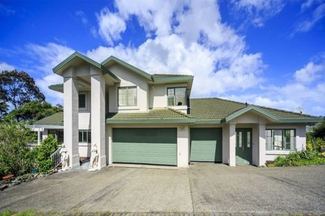 Photo of property in 26 Lorikeet Place, Unsworth Heights, Auckland, 0632