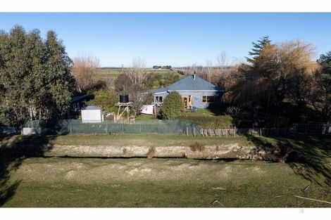 Photo of property in 53 Morven Beach Road, Morven, Waimate, 7980