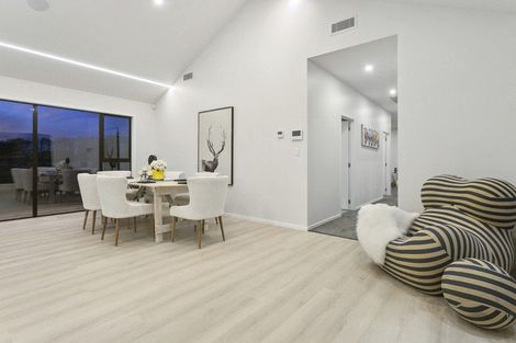 Photo of property in 1 Piwari Lane, Taupaki, 0782