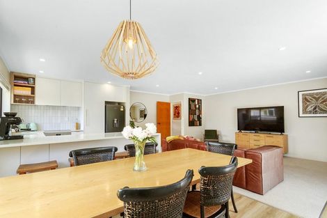 Photo of property in 41b Duncan Street, Tawa, Wellington, 5028