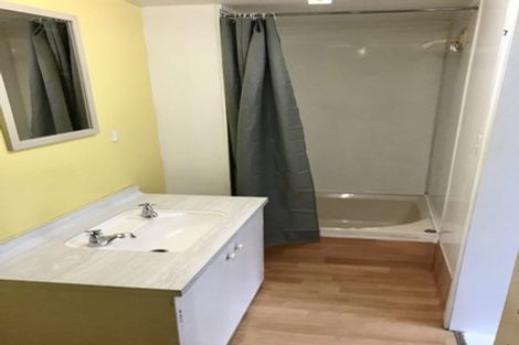 Photo of property in 50 Bedford Street, Northland, Wellington, 6012