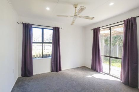 Photo of property in 7 Brough Place, St Andrews, Hamilton, 3200