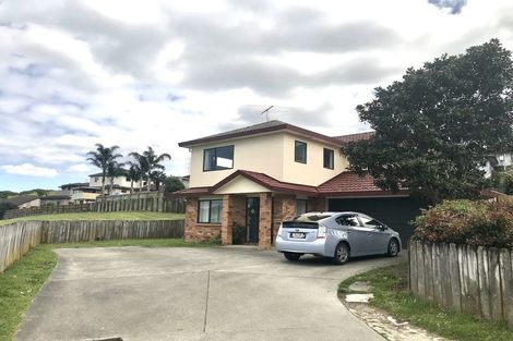 Photo of property in 51 De Havilland Drive, Goodwood Heights, Auckland, 2105